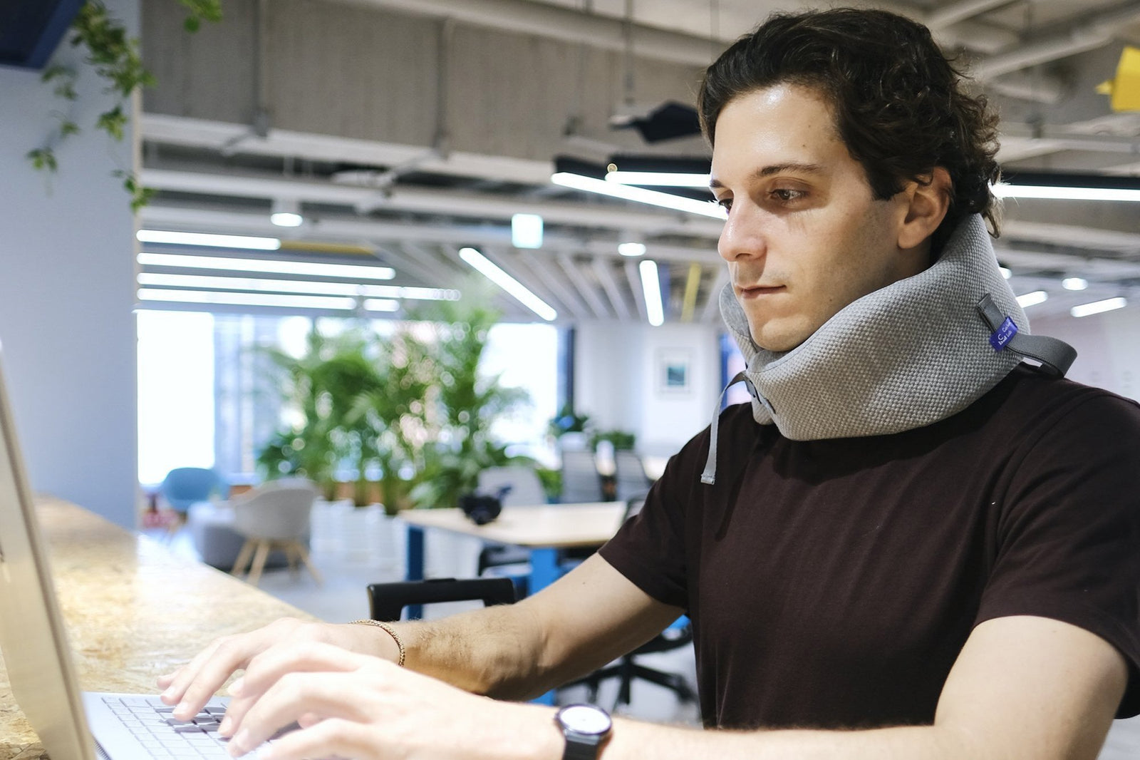 Ergonomic Travel Neck Pillow
