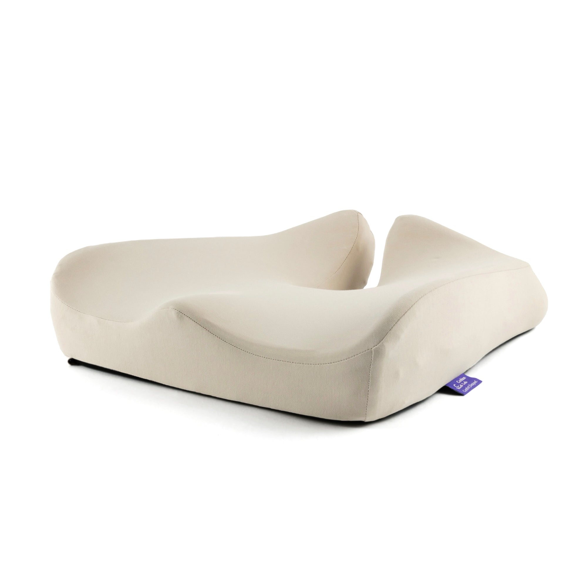 https://thecushionlab.com/cdn/shop/products/pressure-relief-seat-cushion-385640_2000x.jpg?v=1699380068